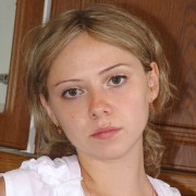 Ukrainian girl in Garland